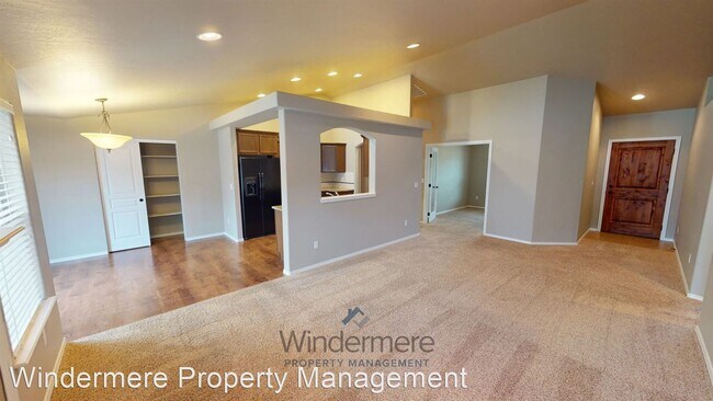 Building Photo - 3 br, 2 bath House - 247 Chapra Street