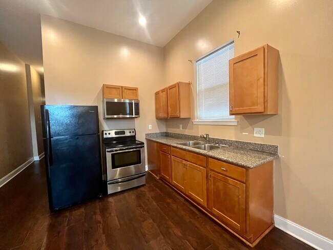 Building Photo - 2111 Elysian Fields Ave