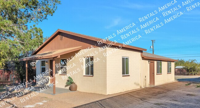 Foto del edificio - $500 OFF: Spacious home in central Tucson