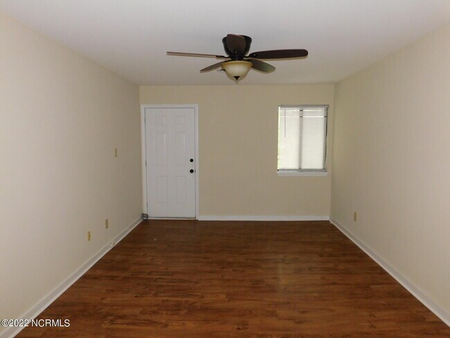 Building Photo - 201 Shipman Rd
