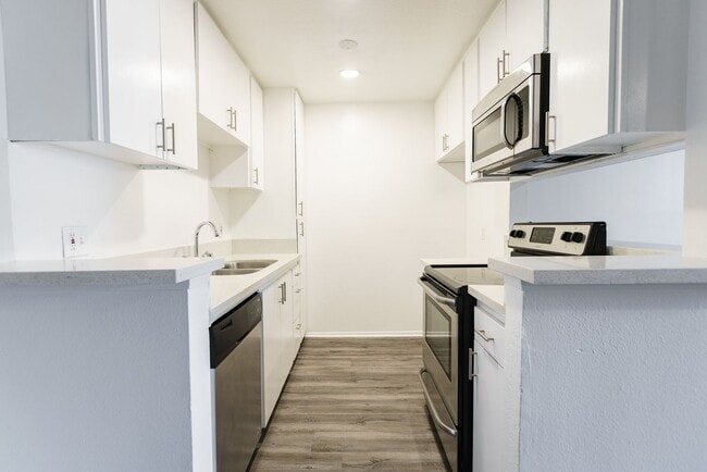 Foto del interior - 6310 Sylmar Ave