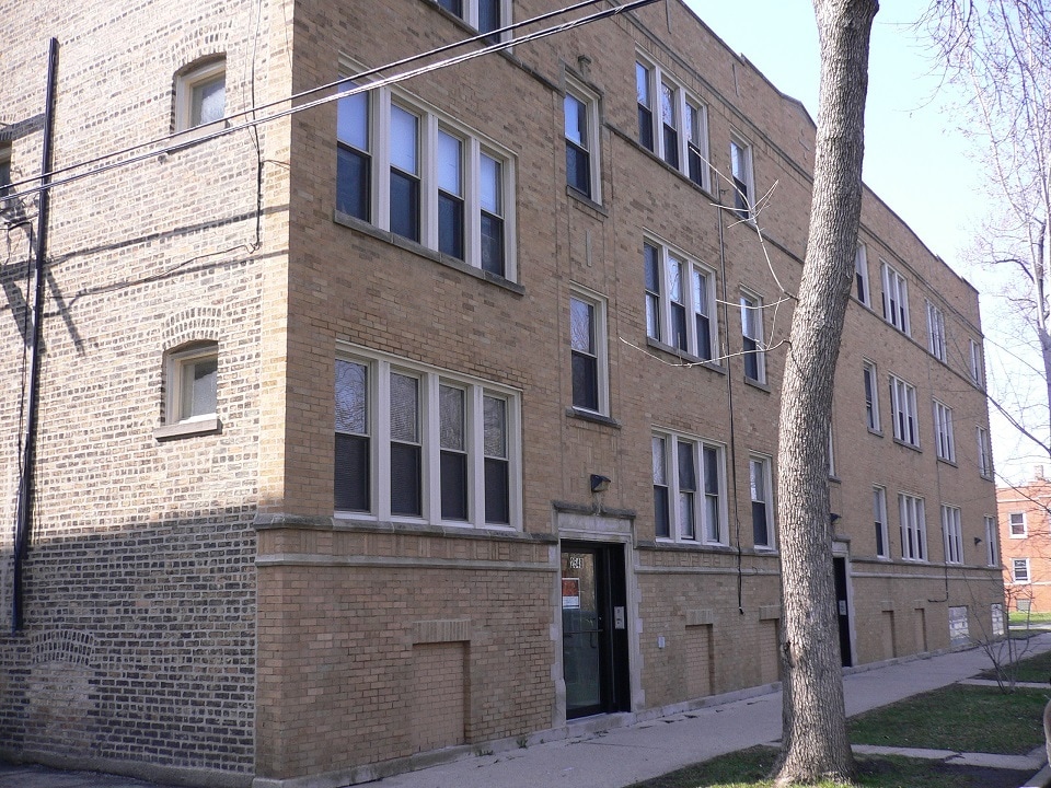 Primary Photo - 3937 W Wrightwood Ave