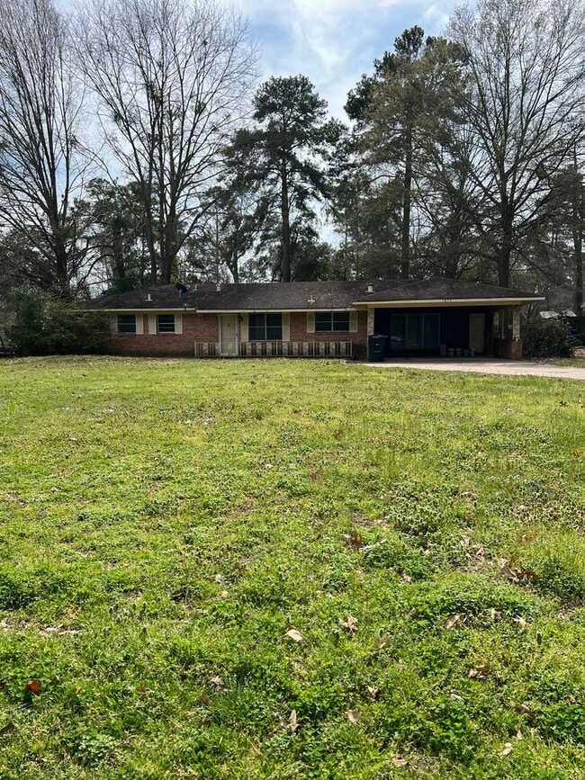 Foto del edificio - 1875 S Brookwood Dr