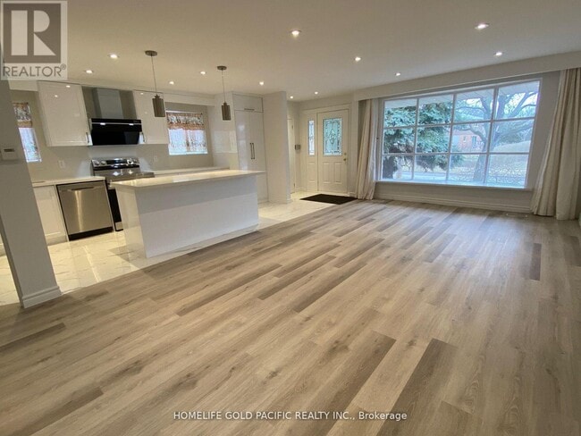 Building Photo - 50 Bellbury Crescent