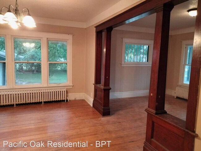Building Photo - 4 br, 2 bath House - 274 Allen Ave