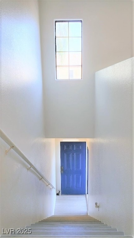 Building Photo - 2141 Hussium Hills St