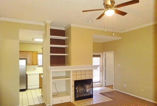 Foto del edificio - House Located Near Shadow Hills Golf Cours...