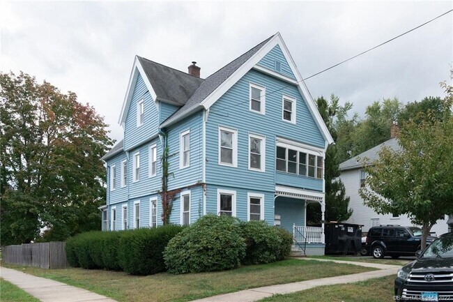 Foto del edificio - 71 Curtis Ave