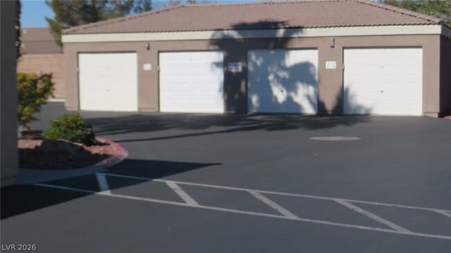 Foto del edificio - 8805 Jeffreys St