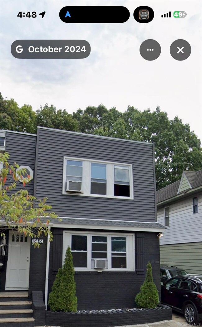 Building Photo - 134-31 Hawtree St