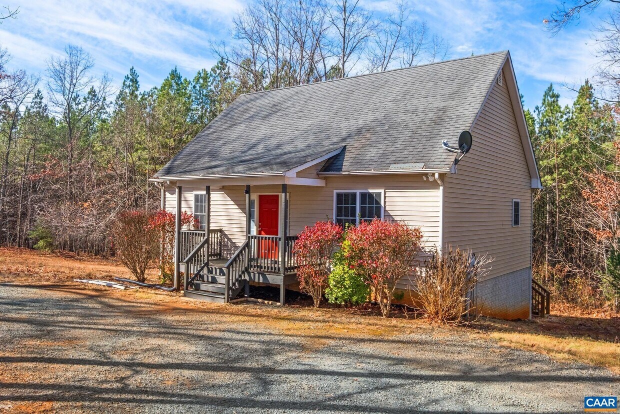 Primary Photo - 1320 Old Ridge Rd