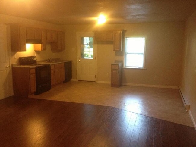 Building Photo - 800 Mohrsville Rd