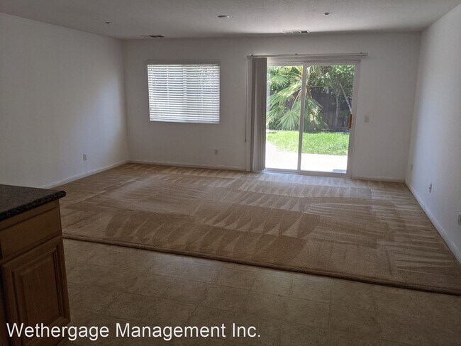 Building Photo - 4 br, 2.5 bath House - 9189 Santa Barbara ...