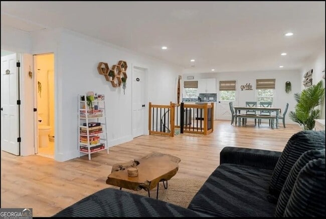 Foto del edificio - 42 Wooding Pl