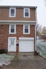 Building Photo - 37680 Charter Oaks Blvd