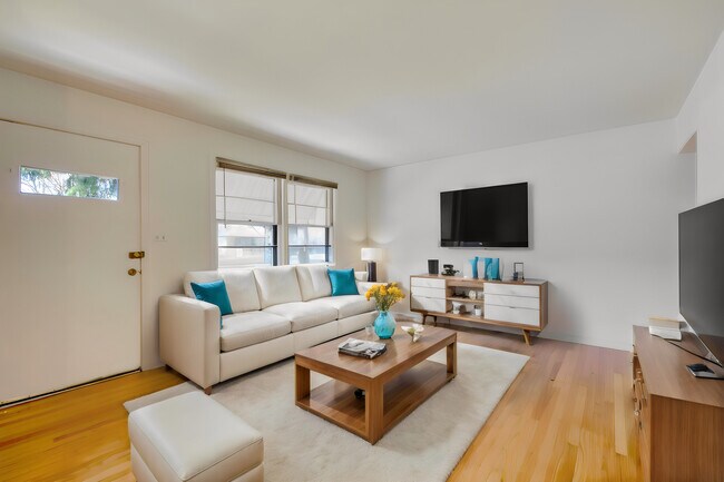 Foto del edificio - 735 Chestnut St