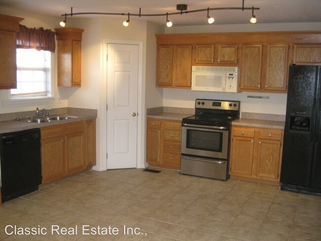 Building Photo - 3164 Roundway Down Ln