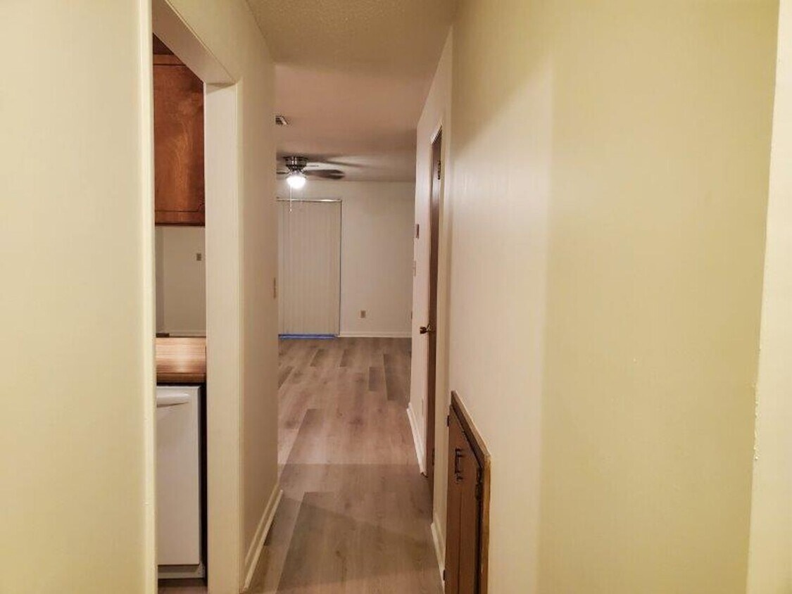 137 Brian Ct, Daleville, AL 36322 Townhome Rentals in Daleville AL