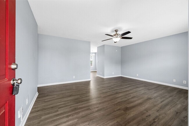Foto del edificio - Pet Friendly Three Bedroom with Basement!