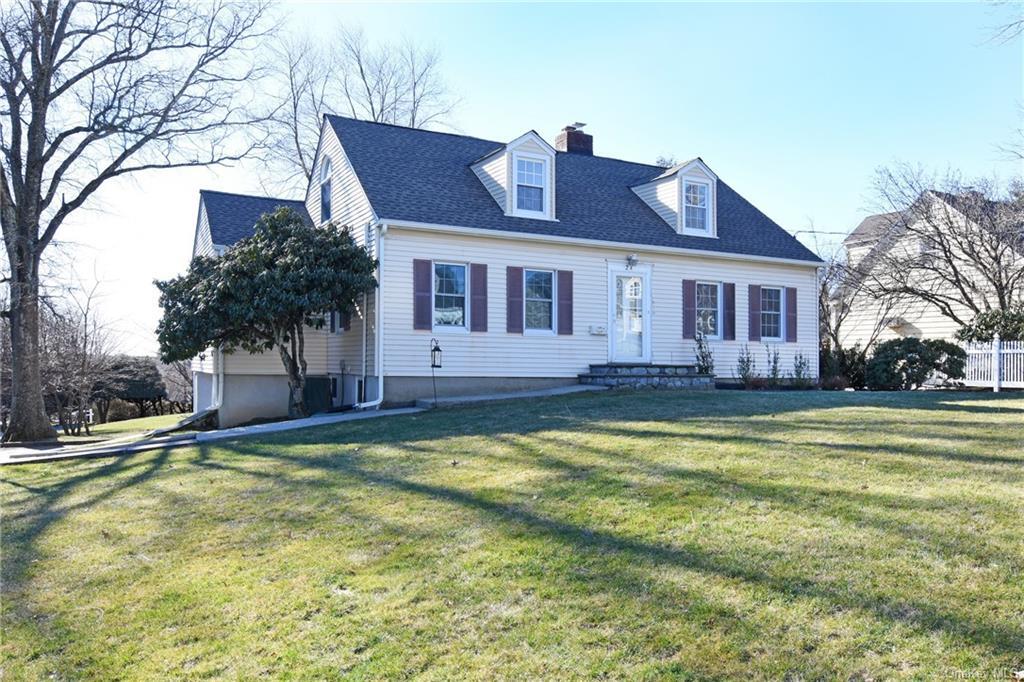 Primary Photo - 24 Lochland Rd