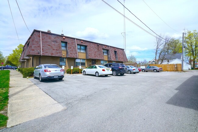 Building Photo - Jefferson Street Apartments