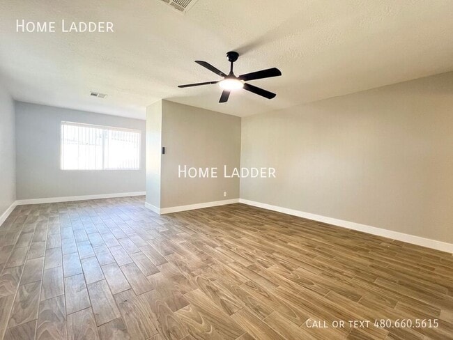 Photo - 415 S Lesueur- House