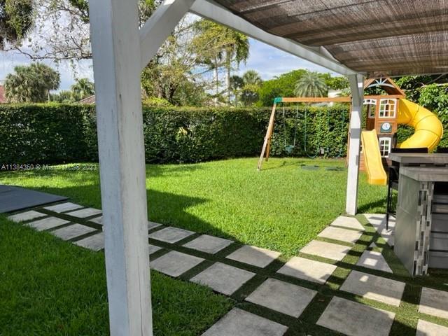 Foto del edificio - 9473 NW 49th Doral Ln