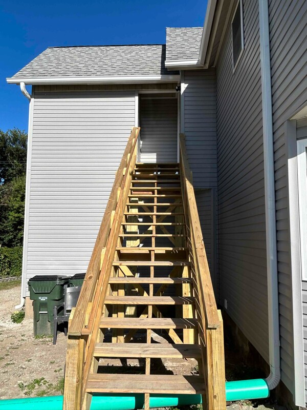 Building Photo - 1341 Main St