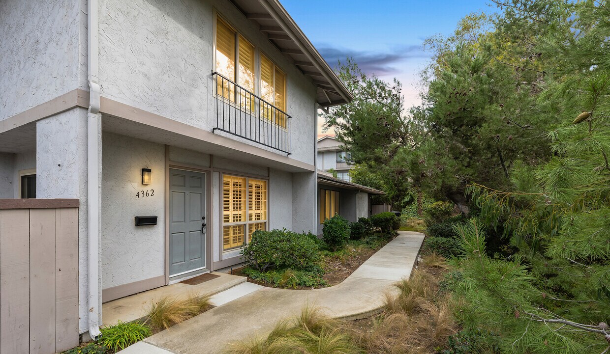 Foto principal - 4362 Vision Dr