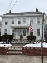 Building Photo - 622 Scott St