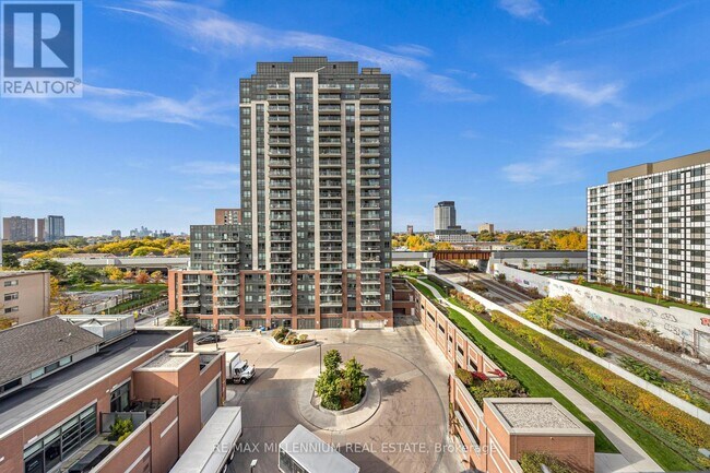 Photo du bâtiment - 1410 Dupont St