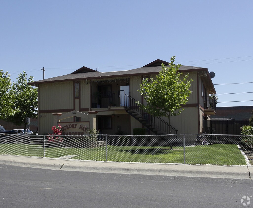 2111 Hickory Way, West Sacramento, CA 95691 Apartments in West