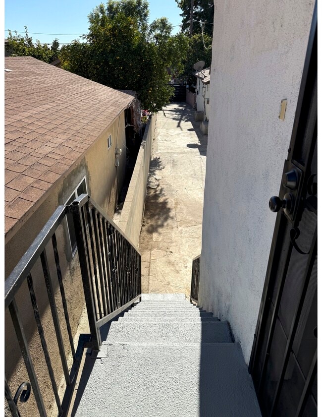 Photo - 1341 E 59th Pl House