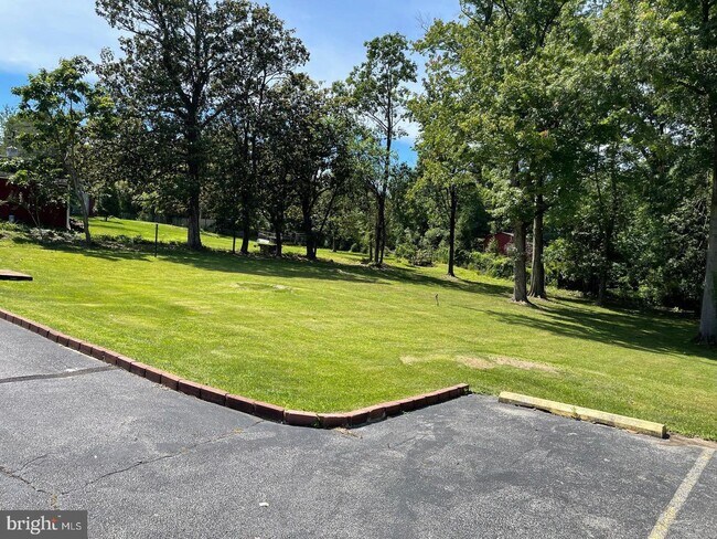 Foto del edificio - 1776 Powder Mill Rd