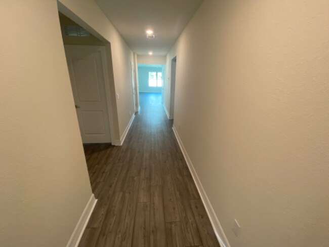 Foto del edificio - 2931 Hibiscus Ave