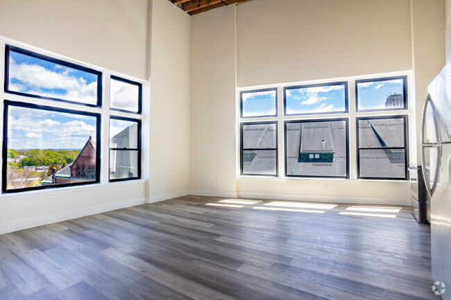 1BR, 1BA-408 - The Lofts at Washington Park