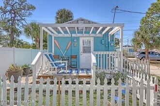 Building Photo - 2179 Pineapple Ave