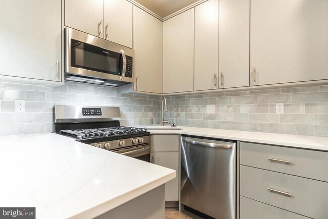 Foto del edificio - 2153 N Fairhill St