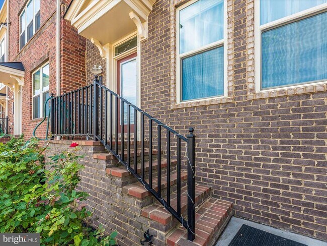 Foto del edificio - 11115 Hazelnut Ln
