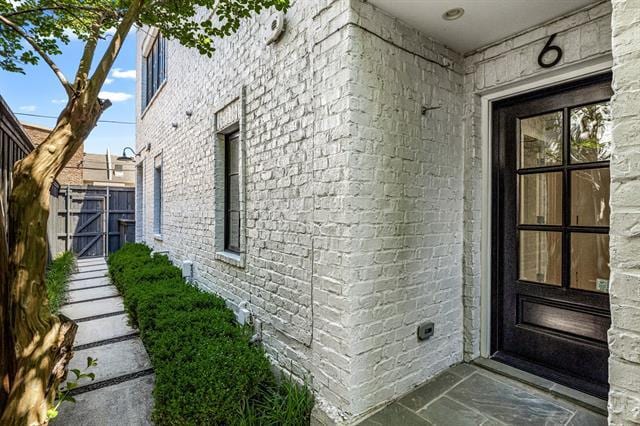 Building Photo - 3420 Rosedale Ave