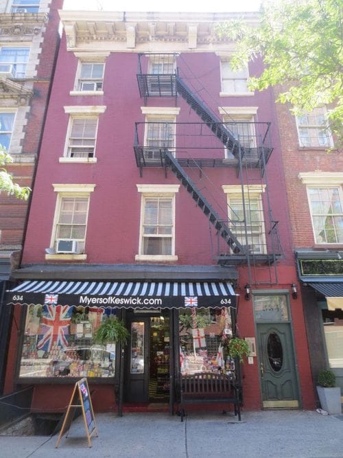 Building Photo - 634 Hudson St