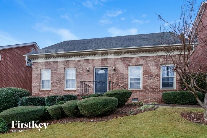 Foto principal - 3210 Henderson Walk