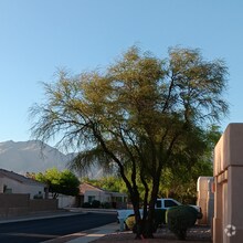 Building Photo - 42 Paseo Rancho Esperanza