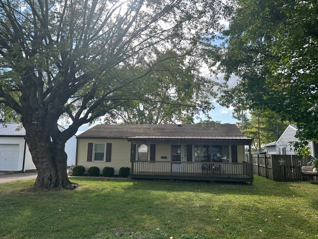 Building Photo - 375 Ely St