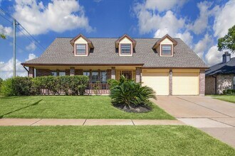 Building Photo - 13734 Broken Bridge Dr