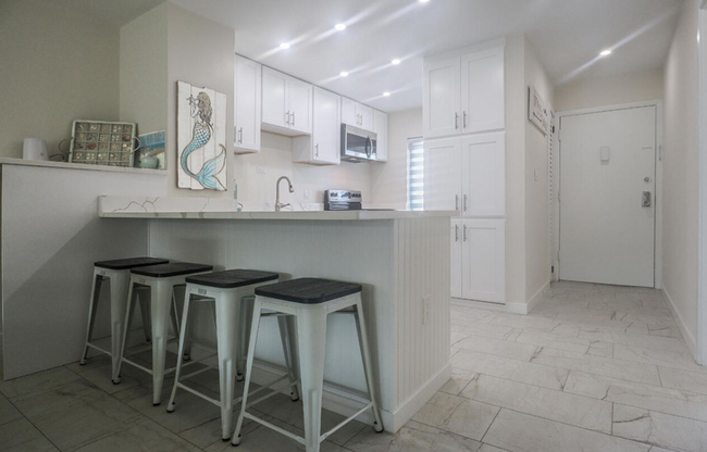 Building Photo - 7400 Estero Blvd