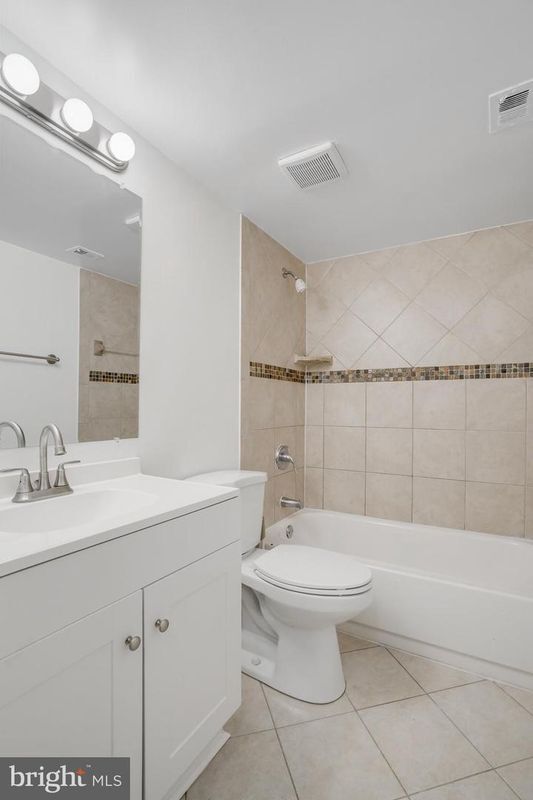 Foto del edificio - 3107 Buccaneer Ct