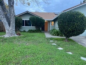 Building Photo - 8629 Mellowoods Way