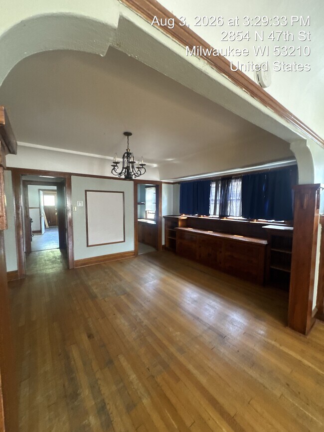 Foto del edificio - 2856 N 47th St