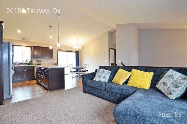 Foto del edificio - 20151 Truman Dr